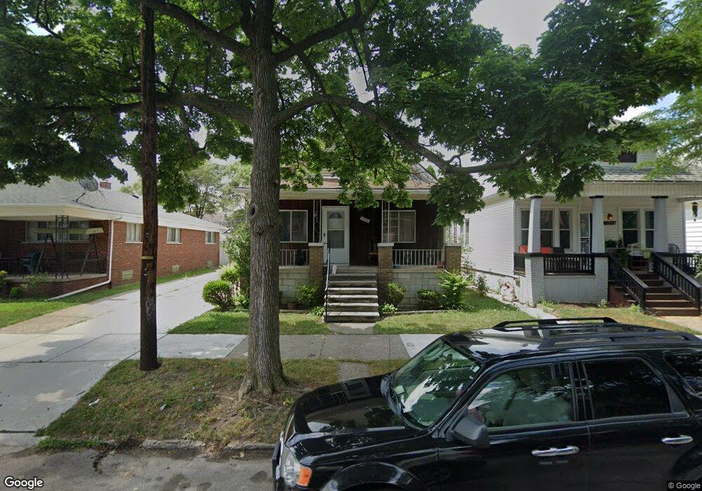 11531 Saint Aubin St, HamtraMcK, MI 48212 - photo 1