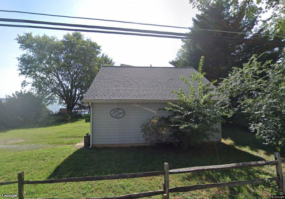 1615 Cliff Dr, Edgewater, MD 21037 - photo 1