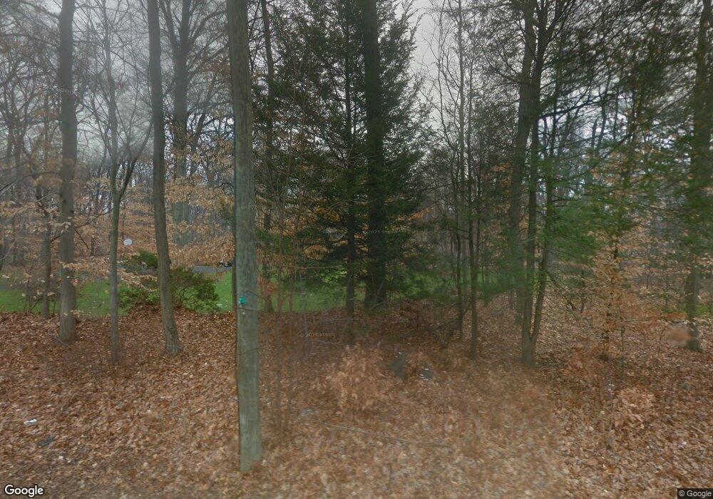 406 Cedar Ln, New Canaan, CT 06840 - photo 1