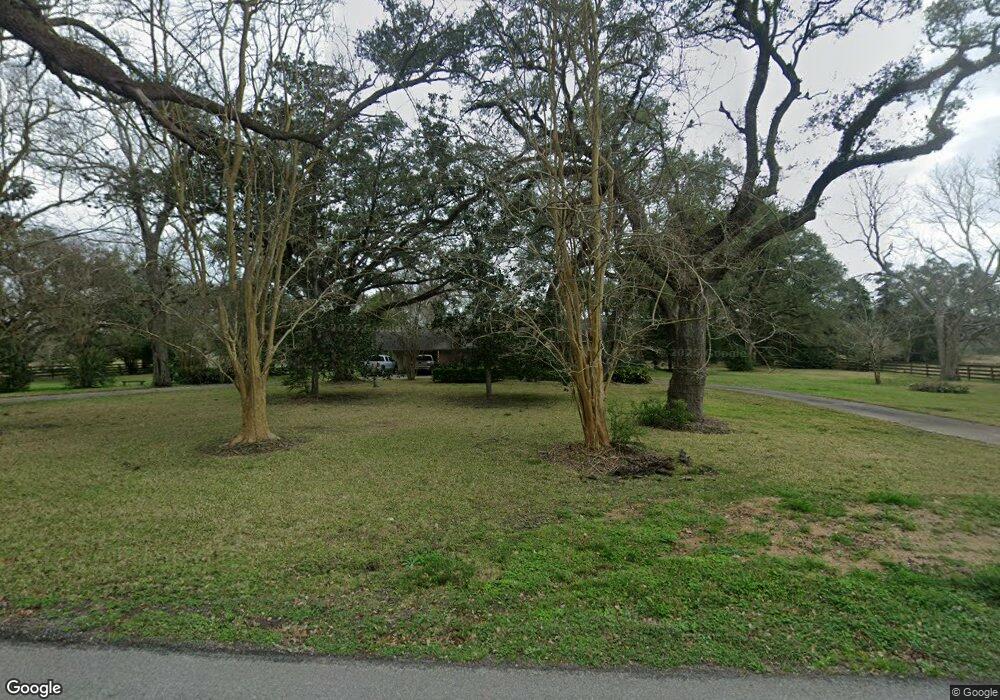 772 County Road 146, Alvin, TX 77511 - photo 1