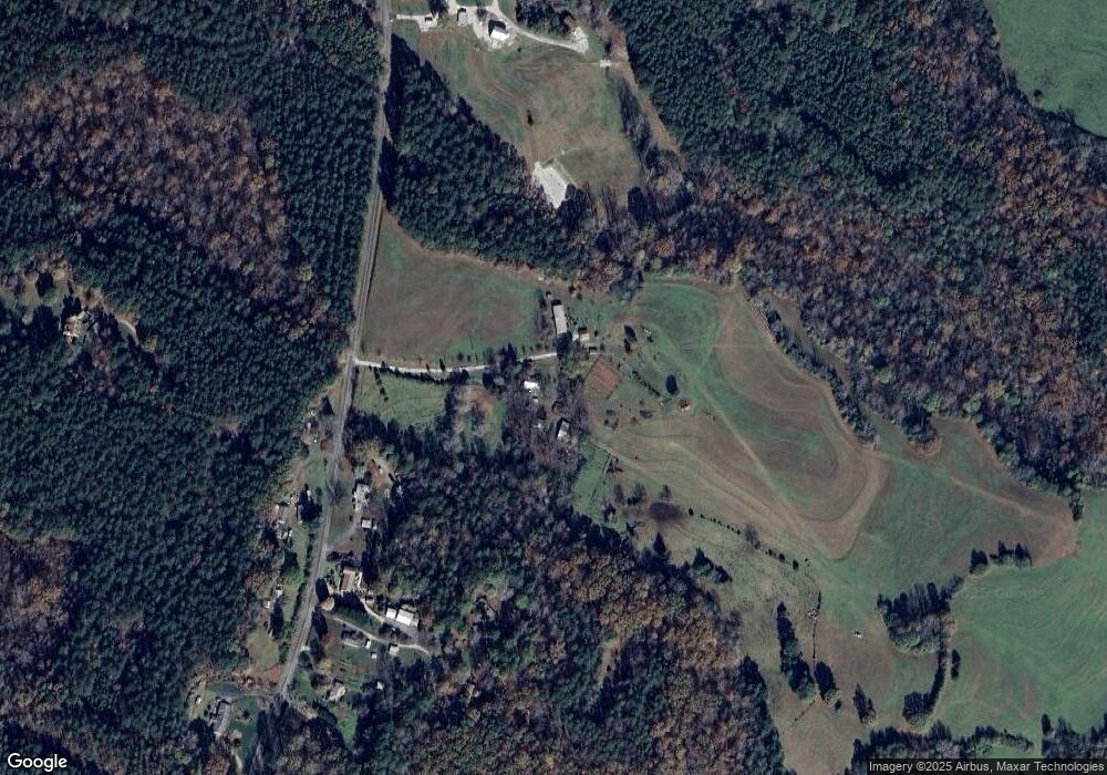 910 Herman Dr, West Union, SC 29696 - photo 1