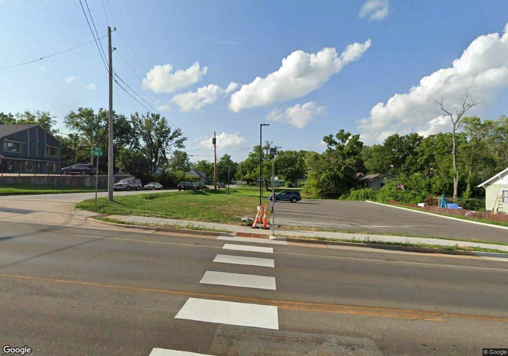 601 E 10th St, Rolla, MO 65401 - photo 1