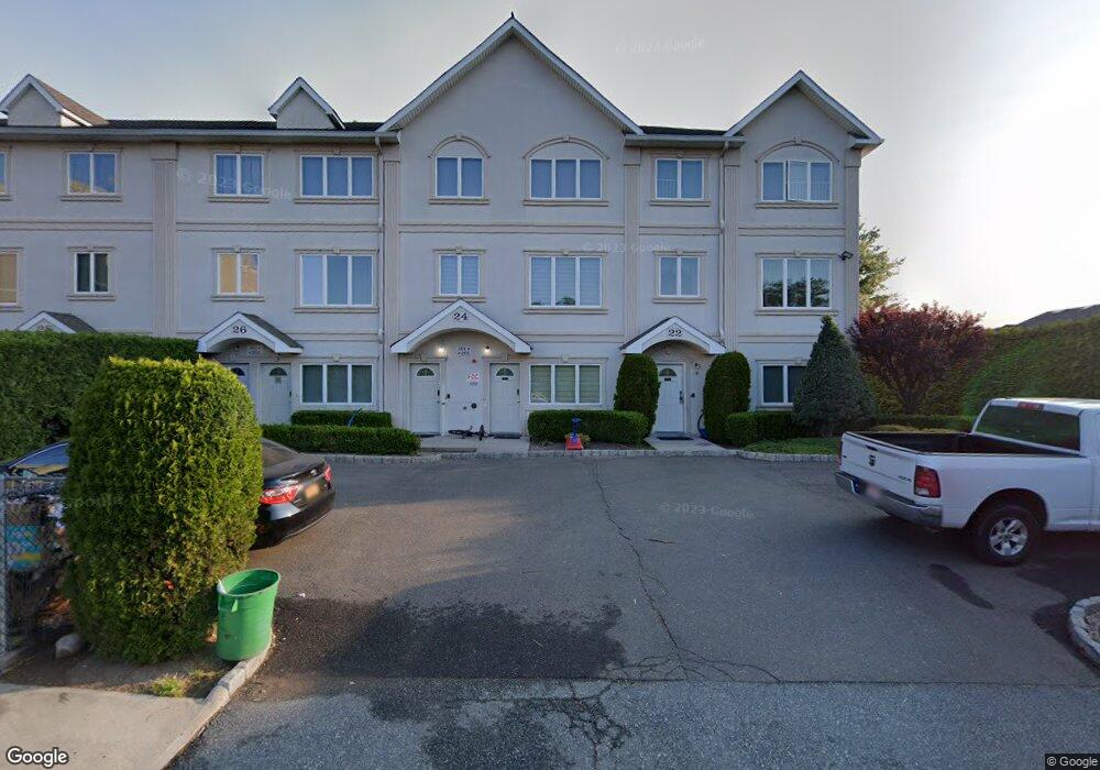 24 Butterman Place, Monsey, NY 10952 - photo 1