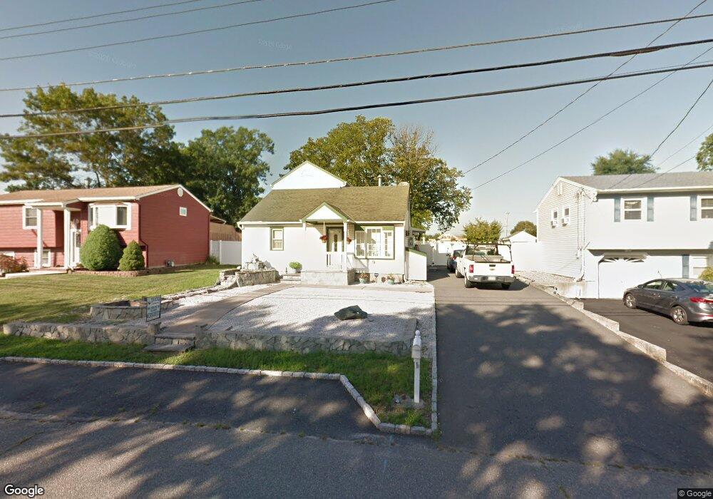 793 Garfield Ave, Toms River, NJ 08753 - photo 1