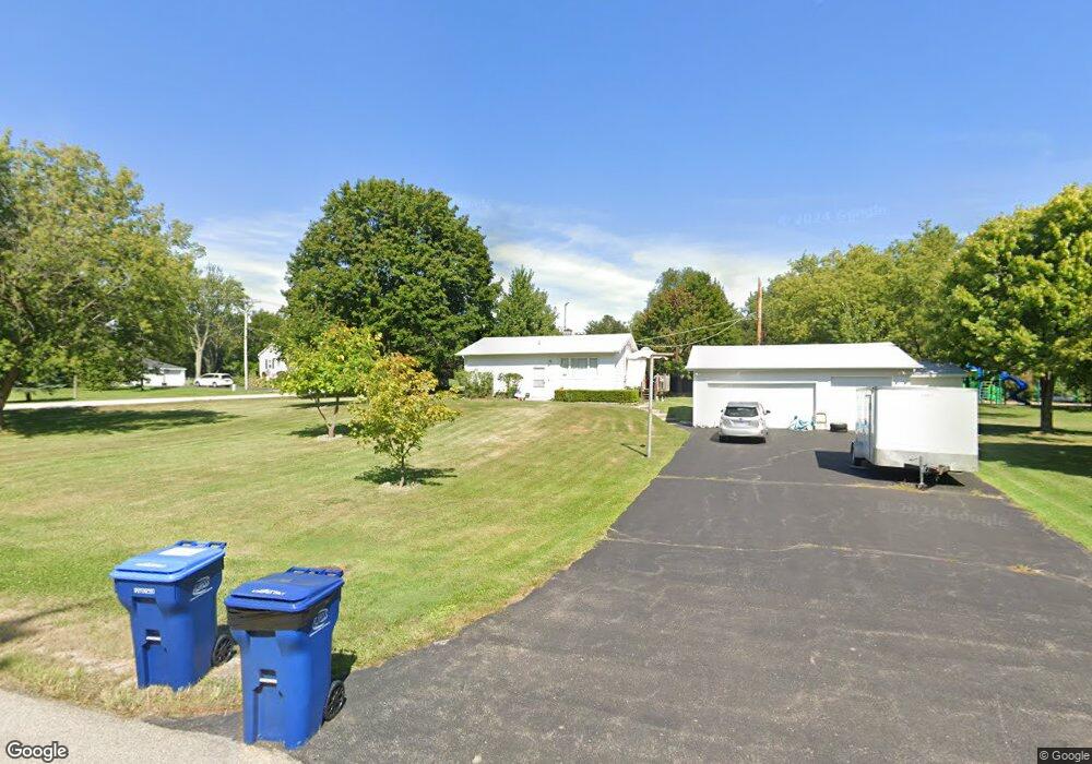 1413 Belle Plaine Ave, Gurnee, IL 60031 - photo 1