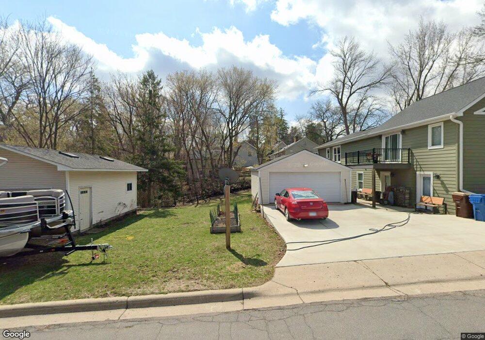 429 Mill St, Excelsior, MN 55331 - photo 1