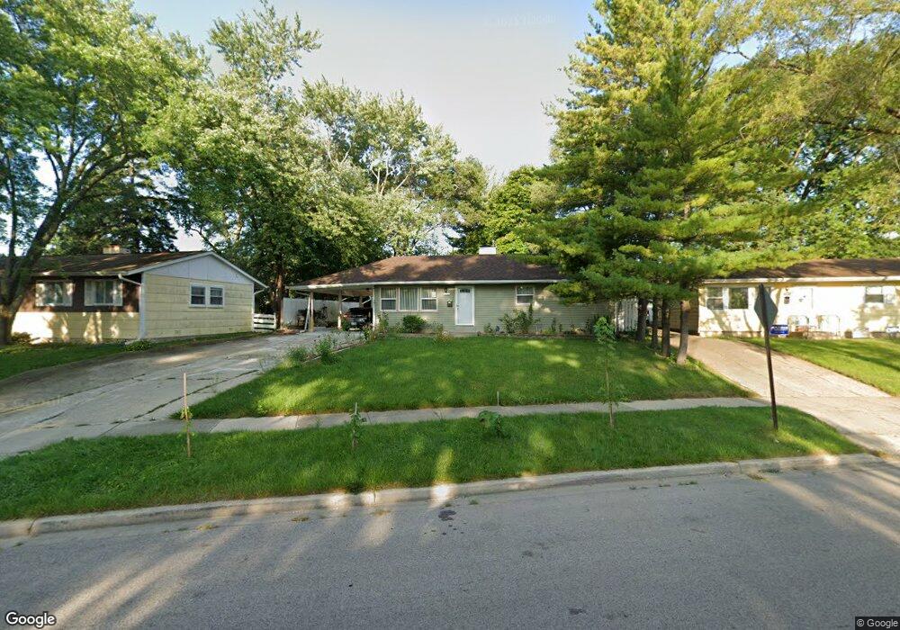 1312 N Berwick Blvd, Waukegan, IL 60085 - photo 1