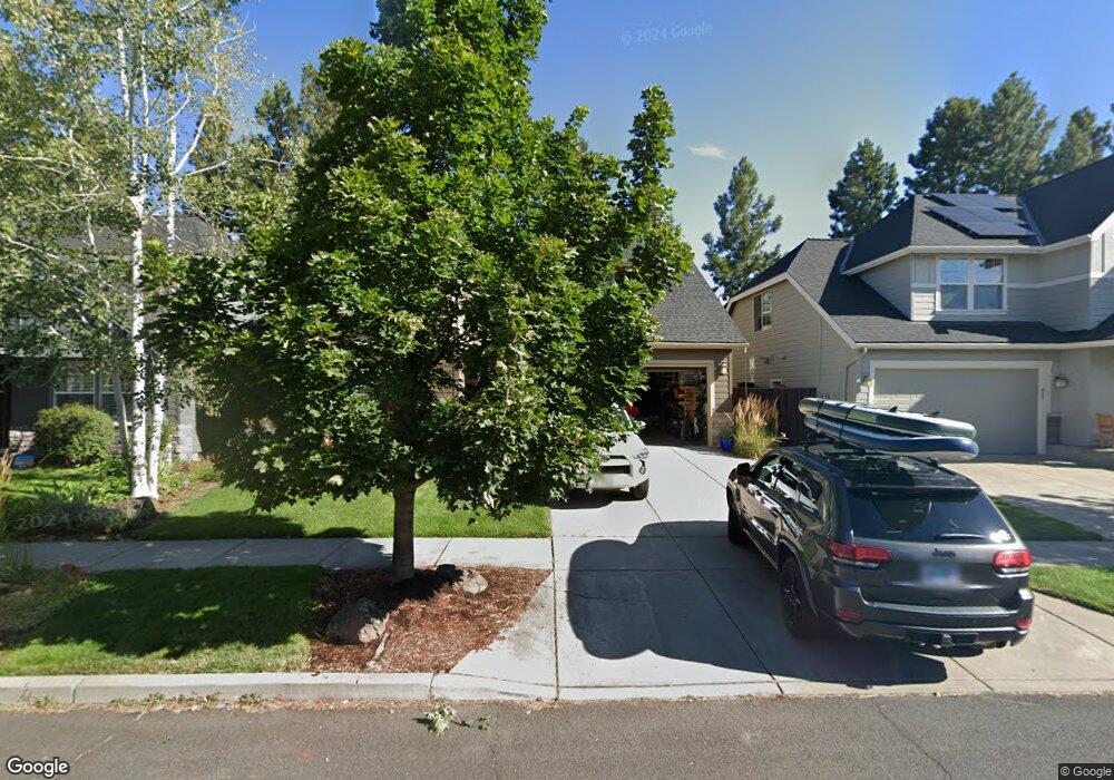 19770 Baneberry Ave unit 303, Bend, OR 97702 - photo 1