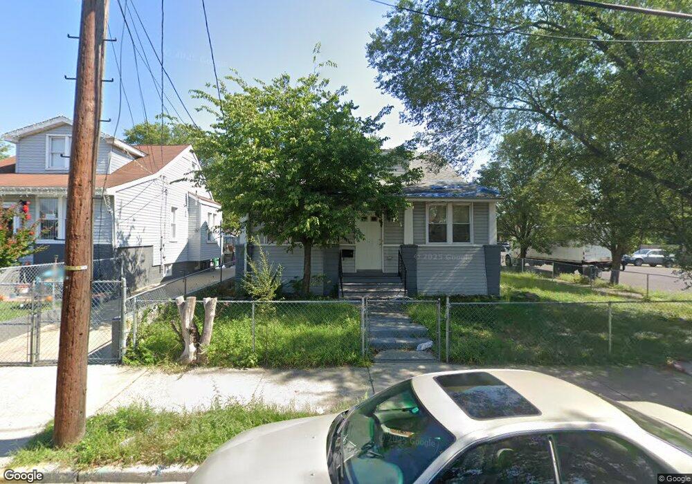 552 N 32nd St, Camden, NJ 08105 - photo 1