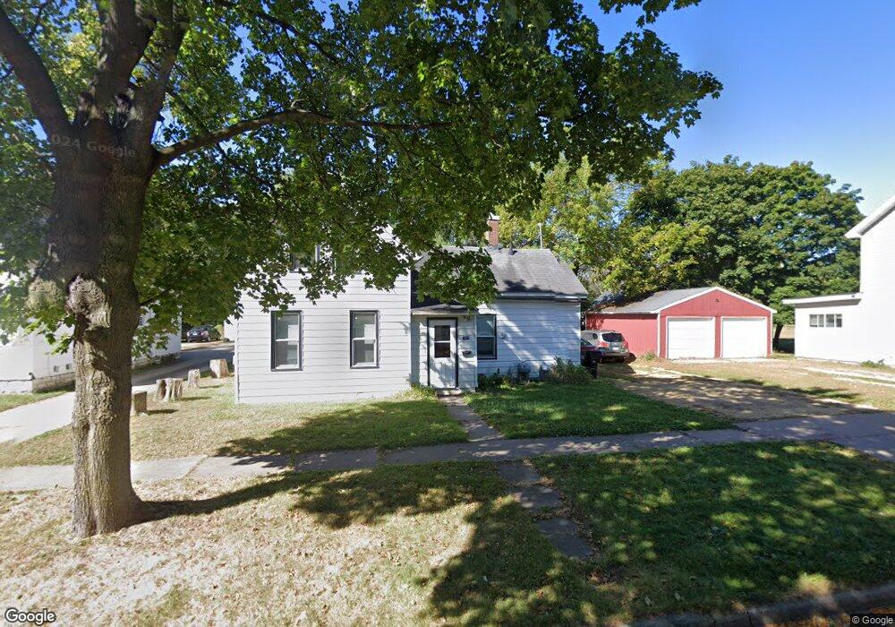 1509 7th St E, Menomonie, WI 54751 - photo 1