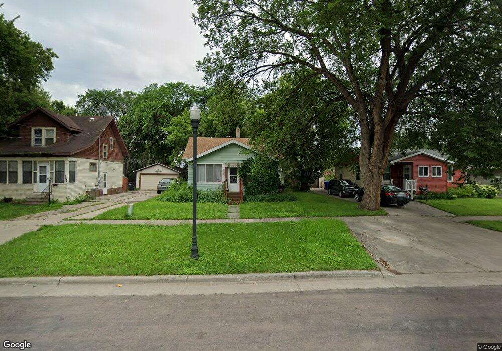 1632 2nd Ave S, Fargo, ND 58103 - photo 1