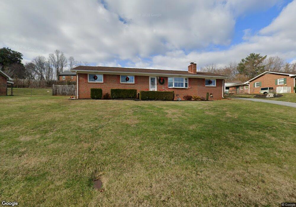 606 Southview Dr, Johnson City, TN 37601 - photo 1