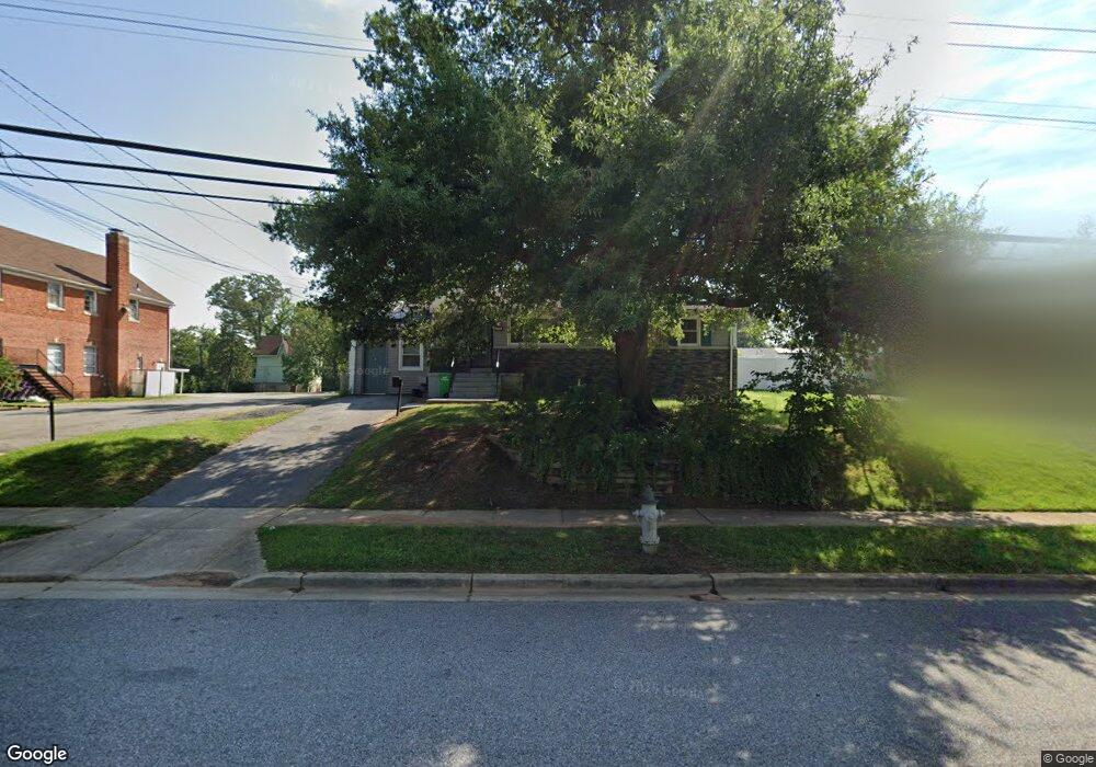 6111 Seabrook Rd, Lanham, MD 20706 - photo 1