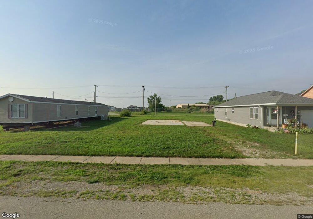 729 E Pearl St, Whiteland, IN 46184 - photo 1