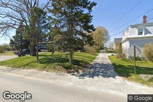 4 Ledge St, Jonesport, ME 04649