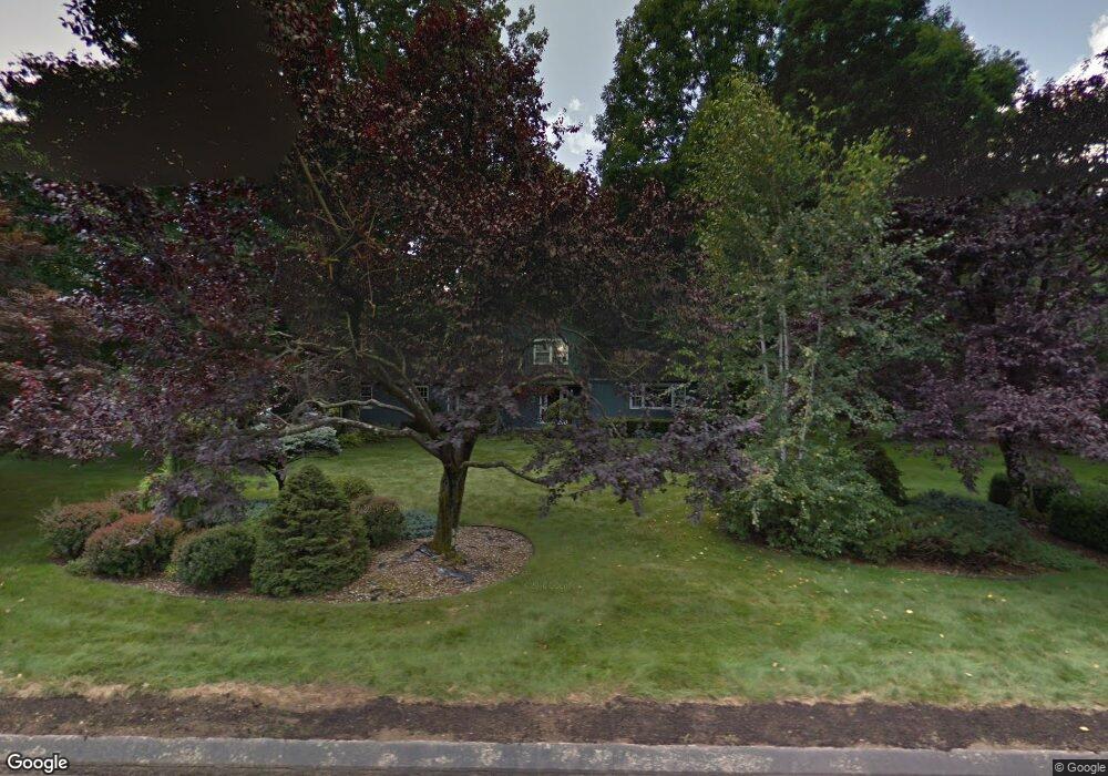 9 Riverside Dr, Cromwell, CT 06416 - photo 1