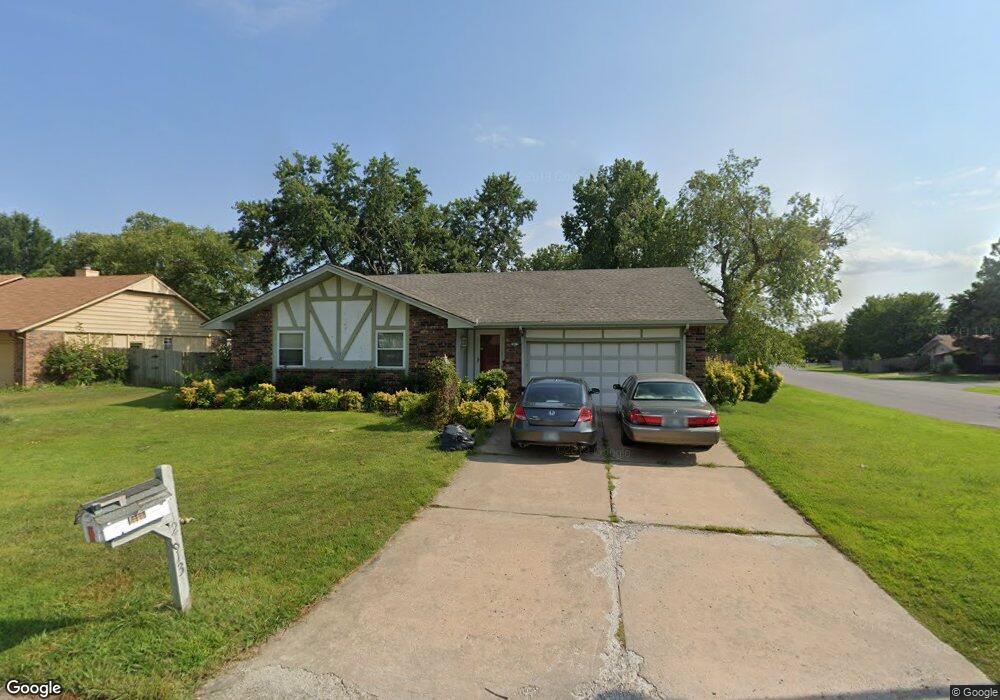 2613 W Detroit St, Broken Arrow, OK 74012 - photo 1