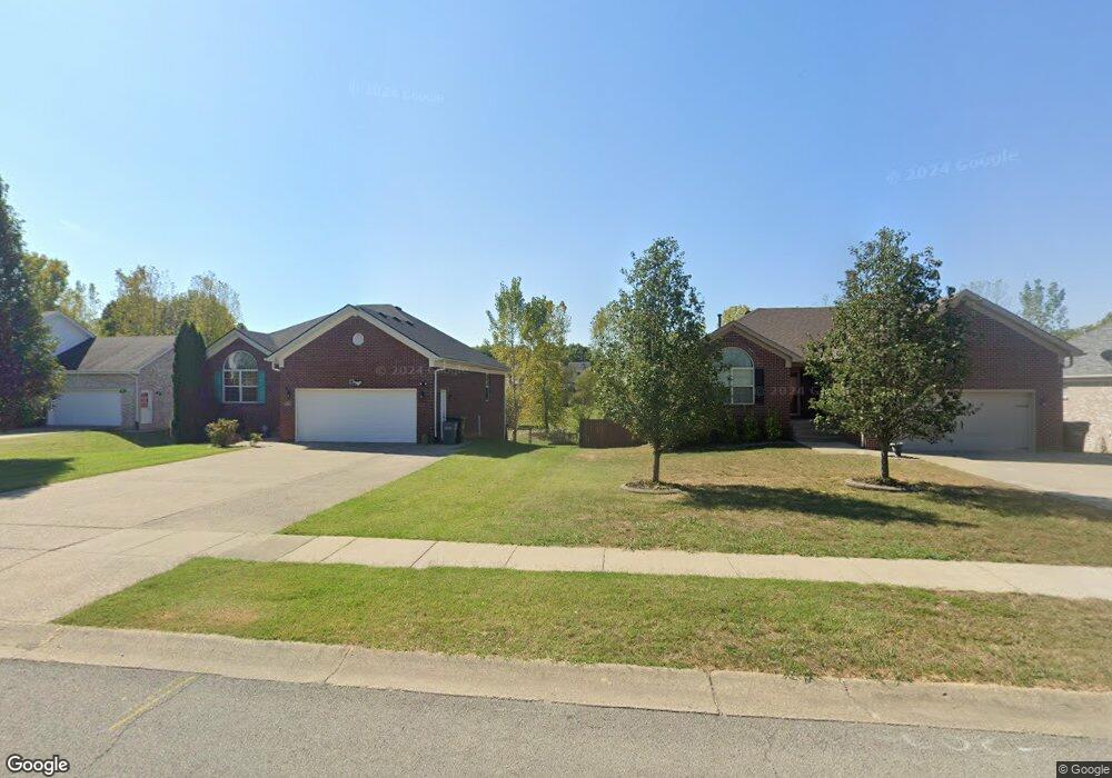 335 Berger Farm Dr, Mount Washington, KY 40047 - photo 1