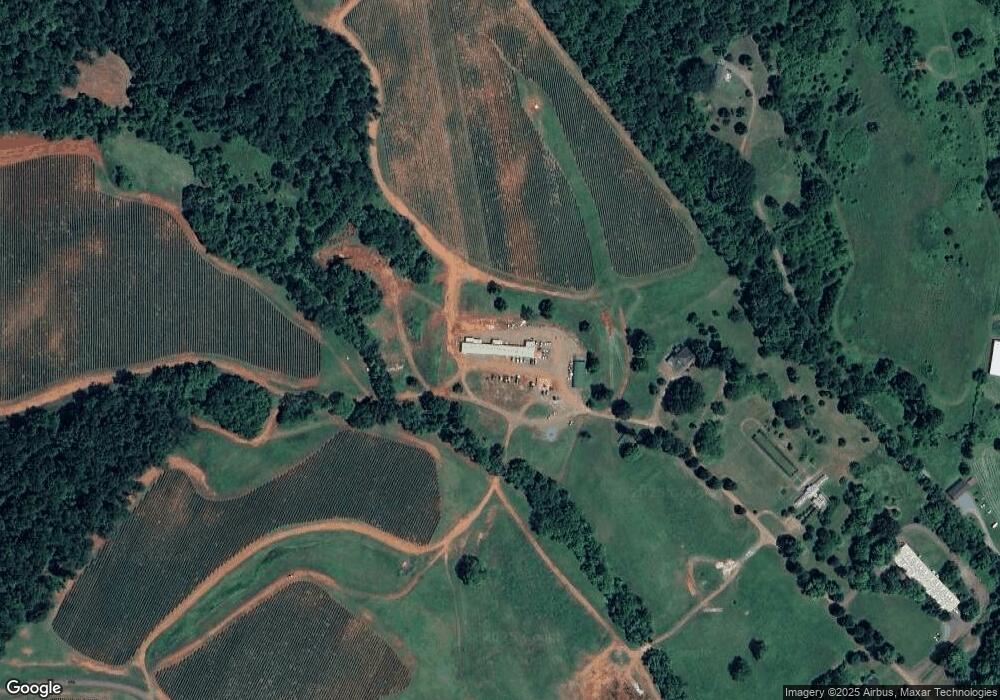 3027 Ellerslie Dr, Charlottesville, VA 22902 - photo 1