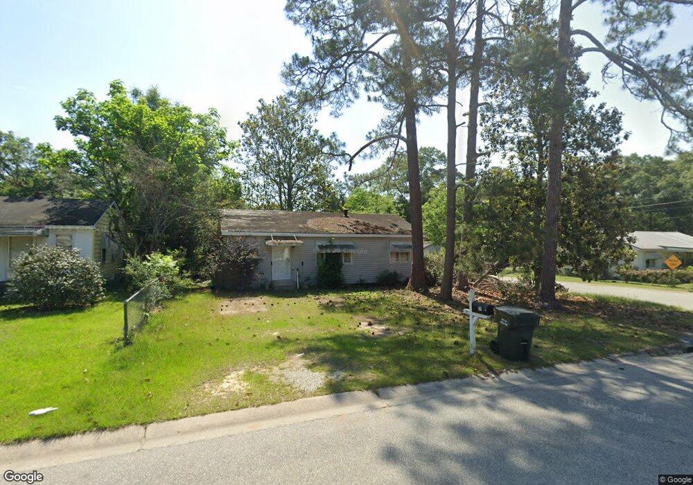711 12th St SE, Moultrie, GA 31768 - photo 1