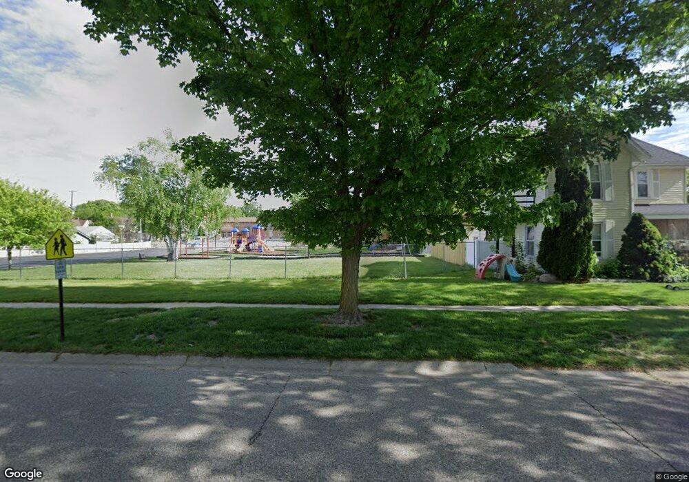 207 Elm St, Flushing, MI 48433 - photo 1