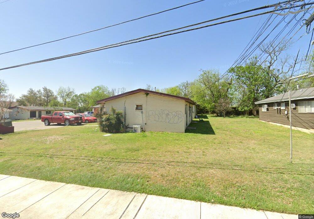 1231 N Lbj Dr unit 2, San Marcos, TX 78666 - photo 1