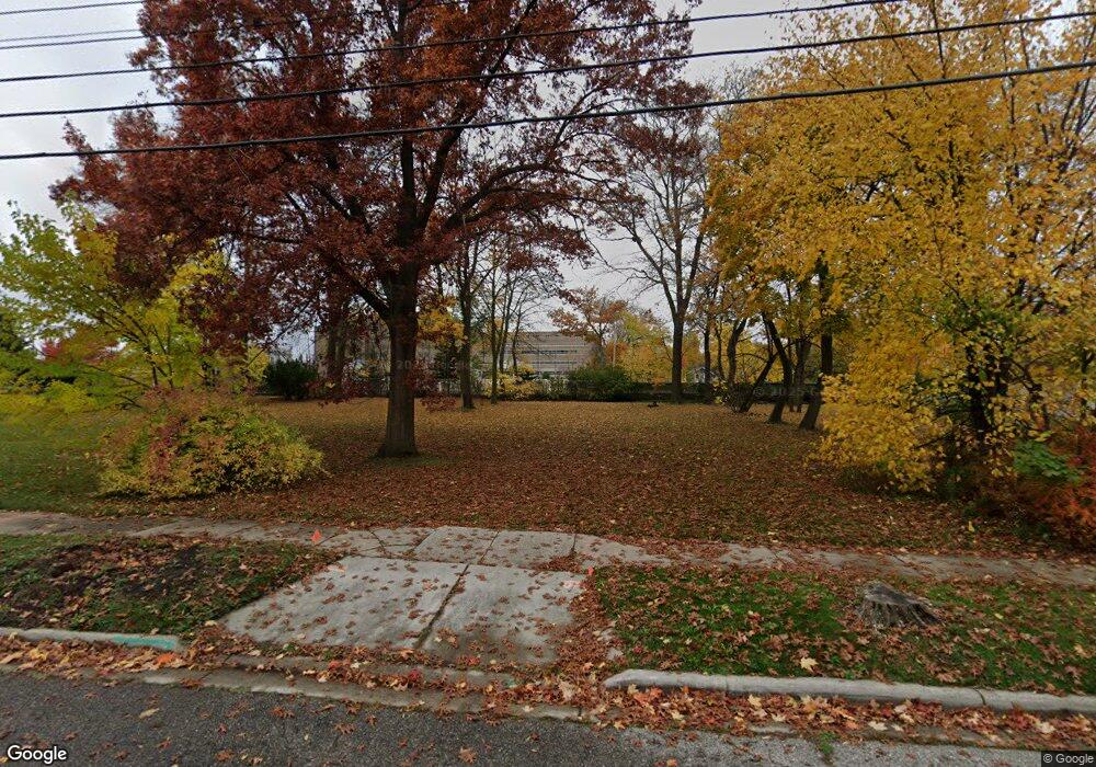 2612 Forest Ave, Lansing, MI 48910 - photo 1