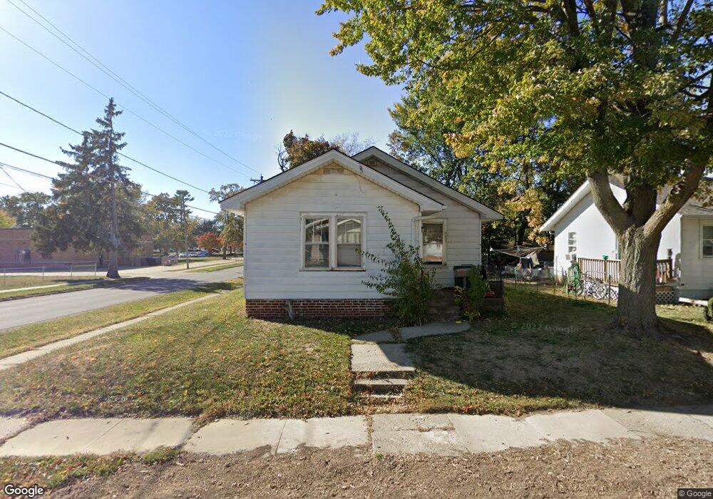 603 E 7 1/2 St N, Newton, IA 50208 - photo 1