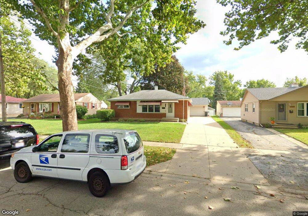 3001 Starling Ln, Rolling Meadows, IL 60008 - photo 1