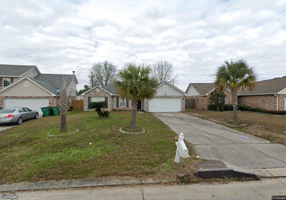 1611 Kings Row Other, Slidell, LA 70461 - photo 1