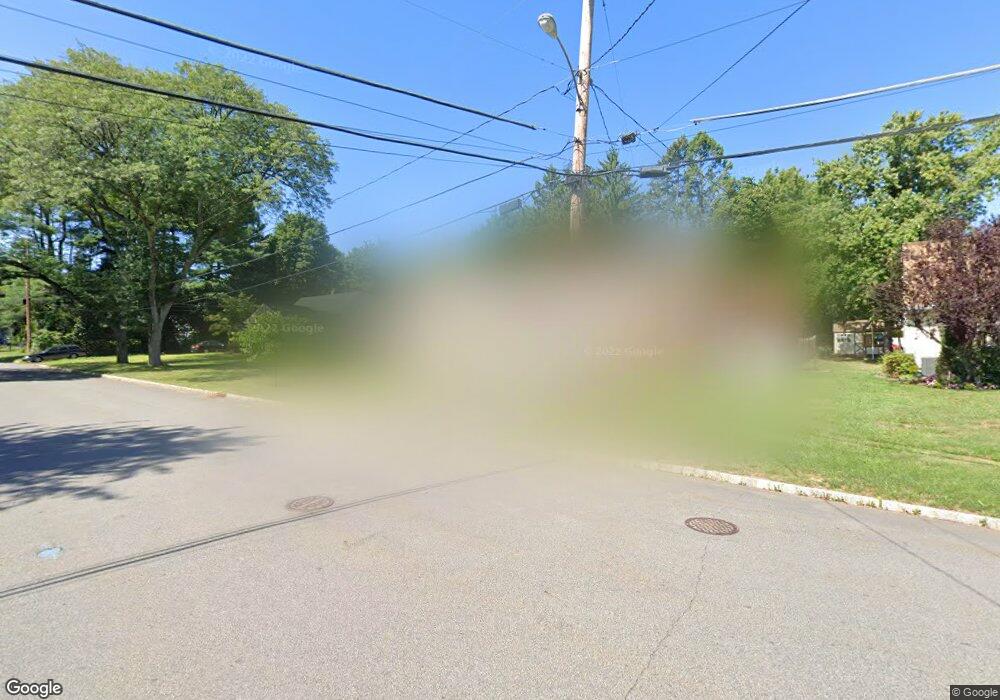 2 Robin Hood Rd, Morris Plains, NJ 07950 - photo 1