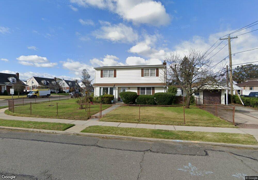 640 Arley Rd, Franklin Square, NY 11010 - photo 1