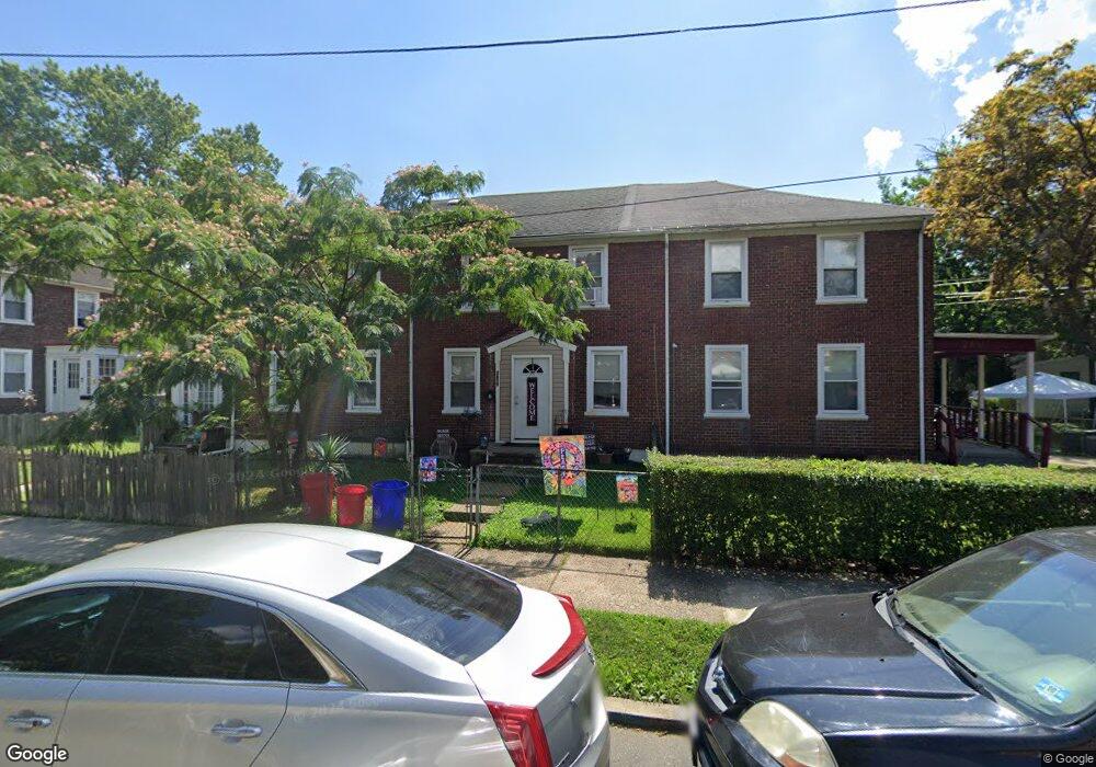 2813 Idaho Rd, Camden, NJ 08104 - photo 1