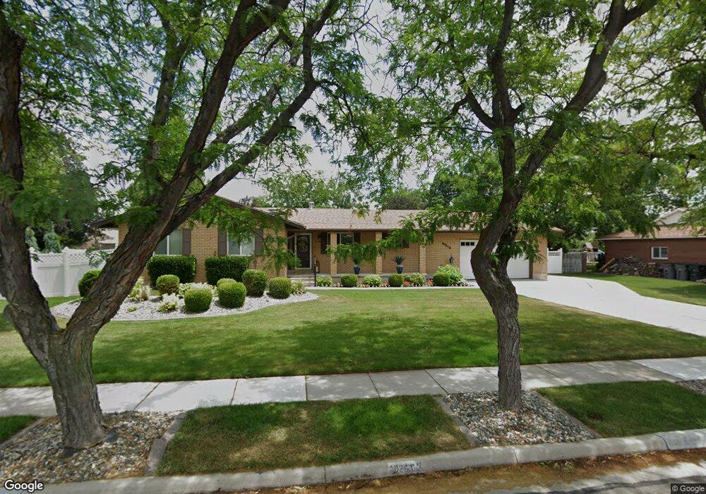 10263 Temple View Dr, South Jordan, UT 84095 - photo 1