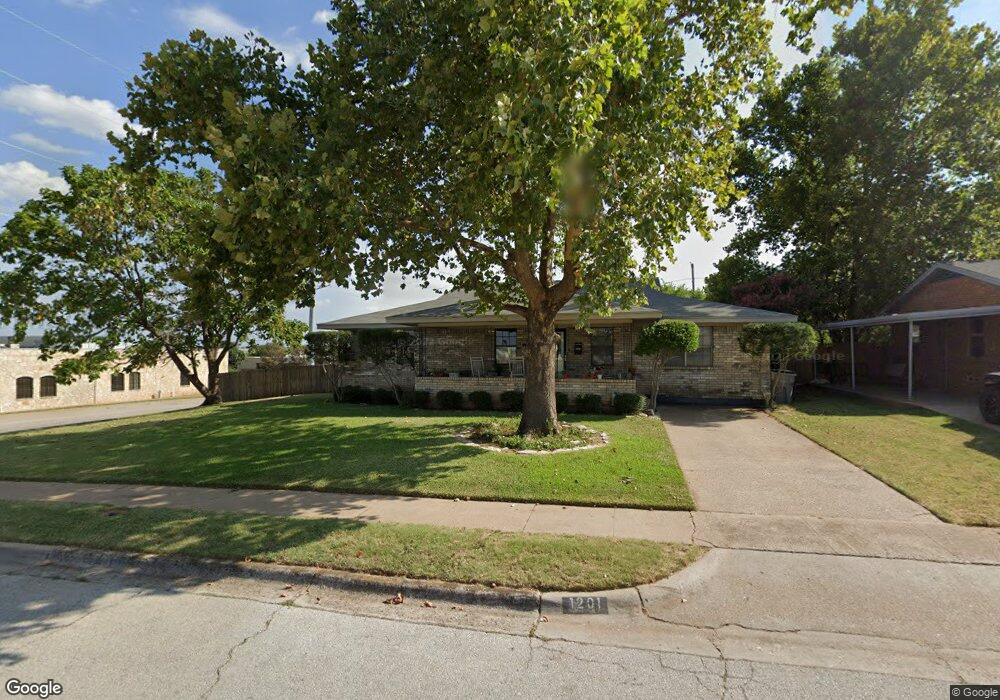 1201 Harvey Dr, Wichita Falls, TX 76302 - photo 1