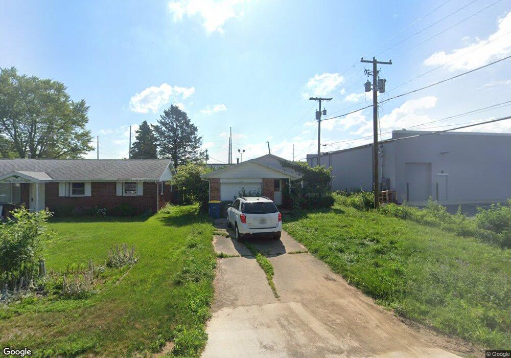 3304 N Milton St, Muncie, IN 47304 - photo 1