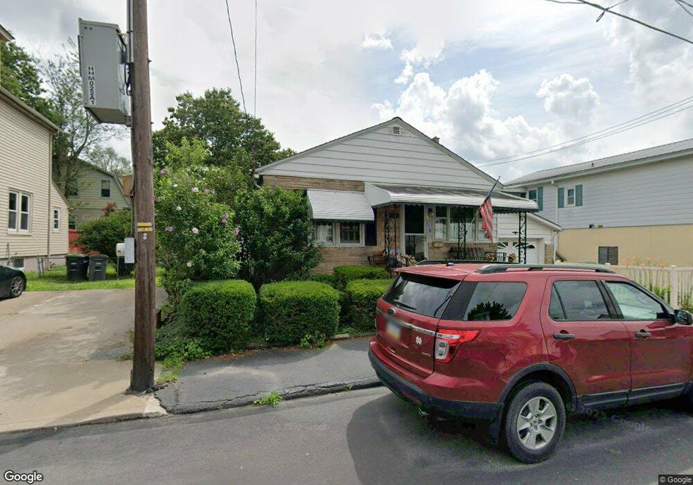 228 W Birch St, Hazleton, PA 18201 - photo 1