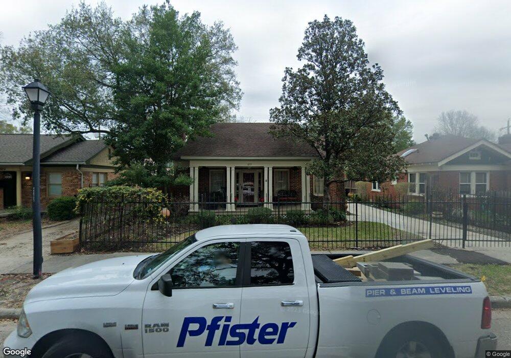 819 Pizer St, Houston, TX 77009 - photo 1