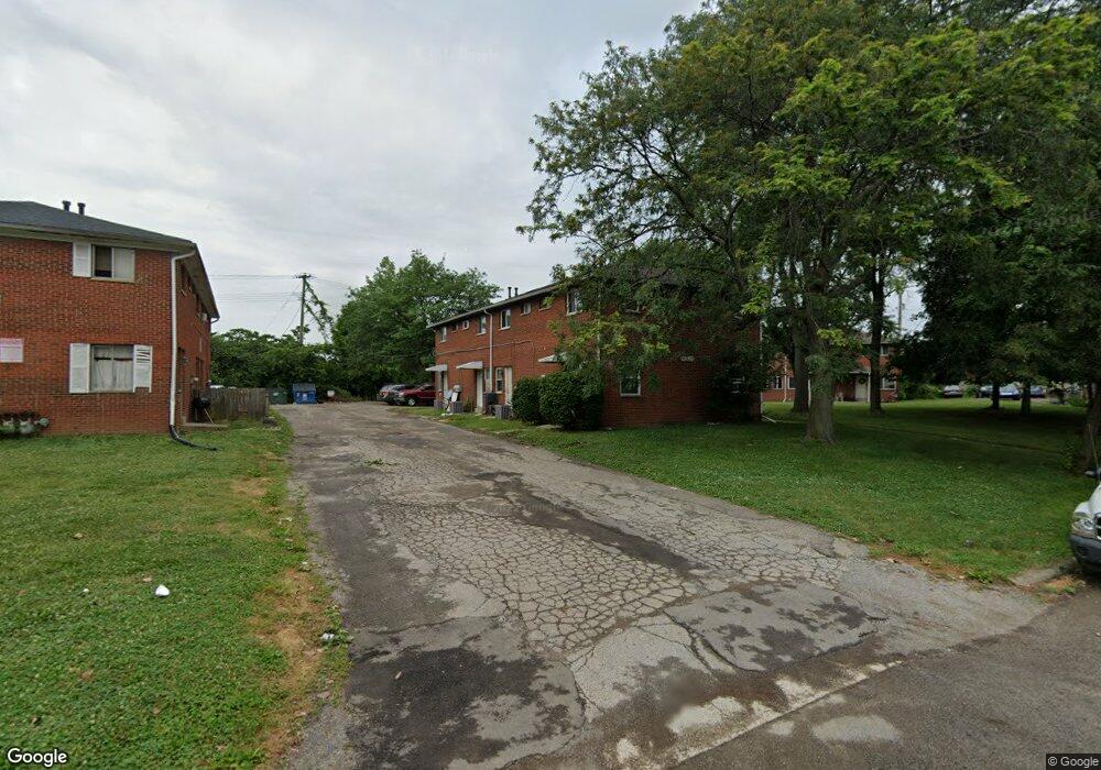 5841 Arborwood Dr, Columbus, OH 43229 - photo 1