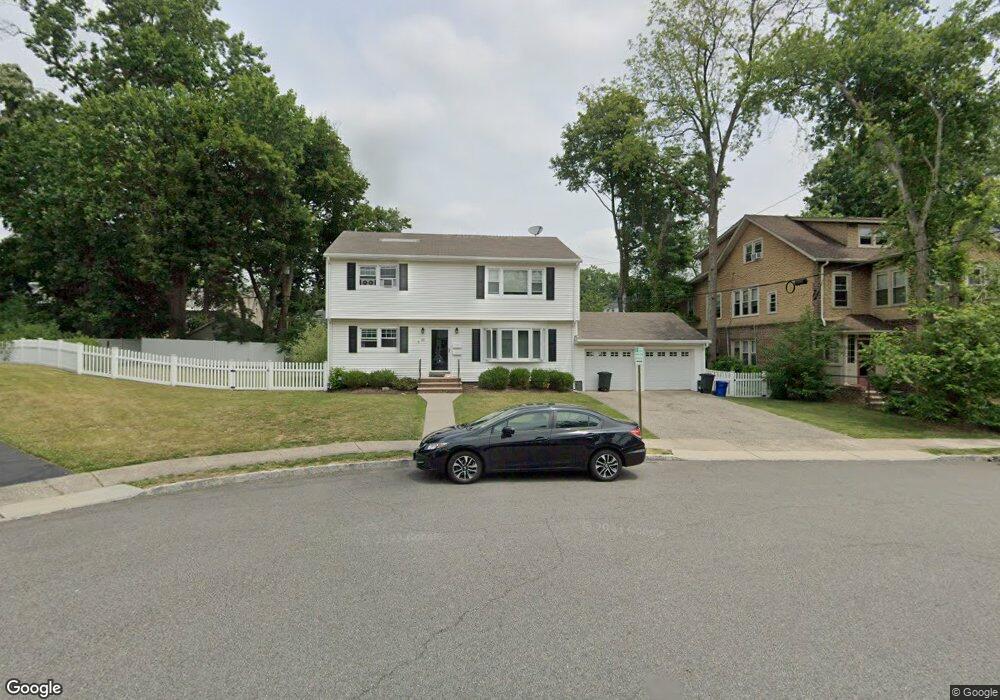 20 Walnut Pkwy unit 1, Montclair, NJ 07042 - photo 1