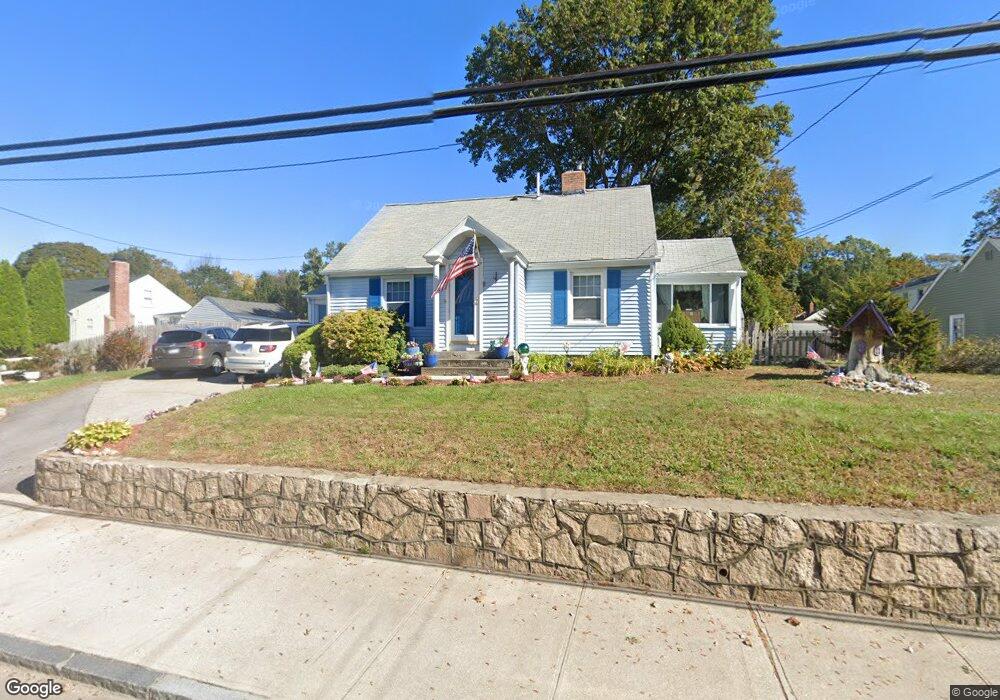 945 Greenville Ave, Greenville, RI 02828 - photo 1