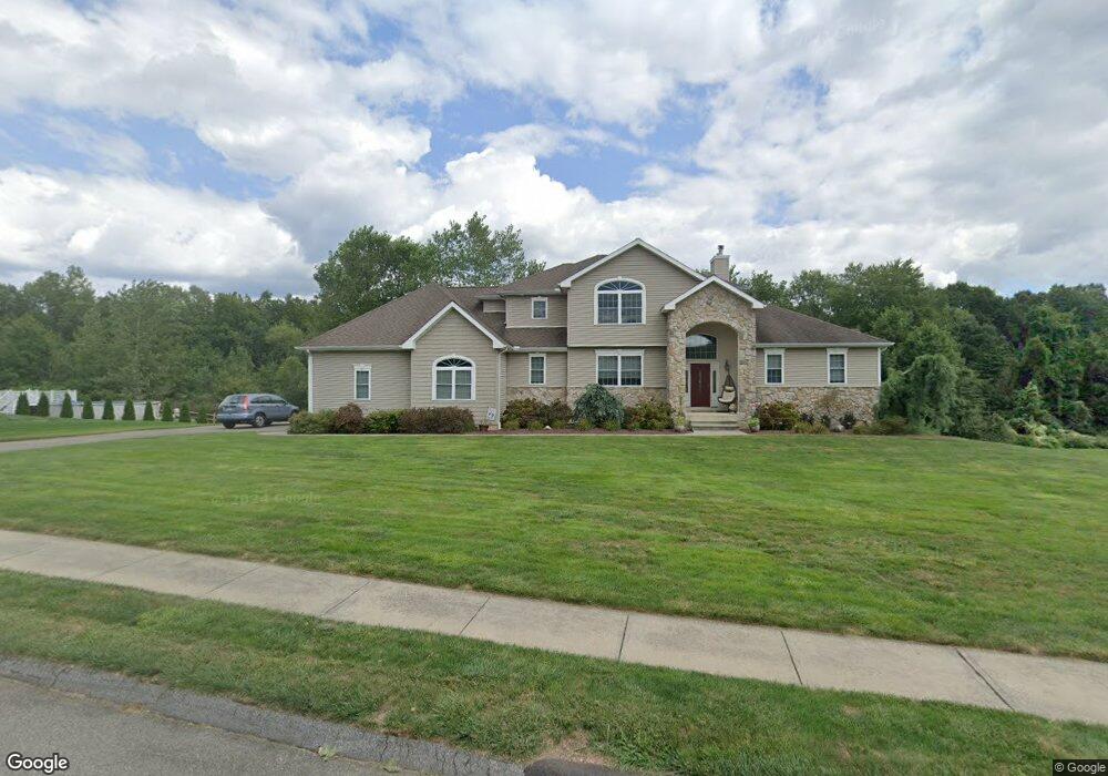 7 Robertson Rd, Cromwell, CT 06416 - photo 1