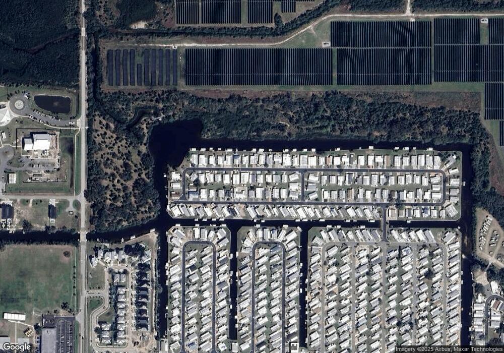 187 N Saint Thomas Cir unit 43, Apollo Beach, FL 33572 - photo 1