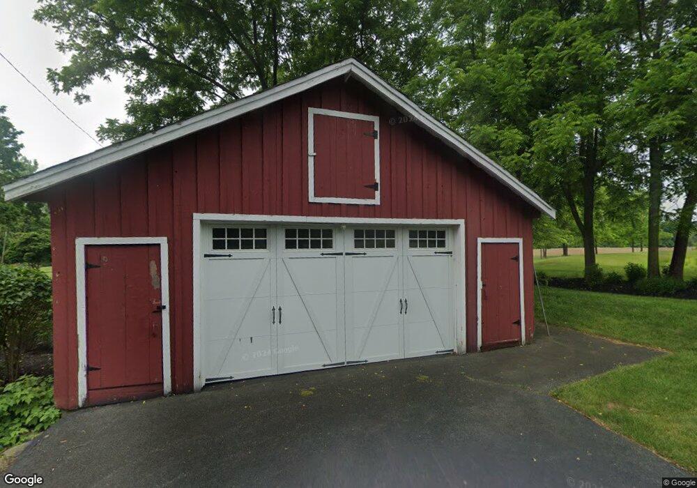 2201 N Brookside Rd, MacUngie, PA 18062 - photo 1