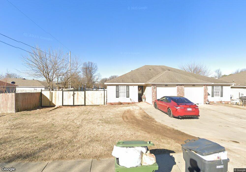 2124, 2126 S 9th St, Rogers, AR 72756 - photo 1