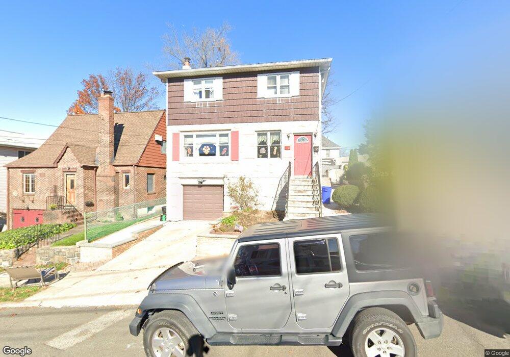 539 Victory Ave, Ridgefield, NJ 07657 - photo 1