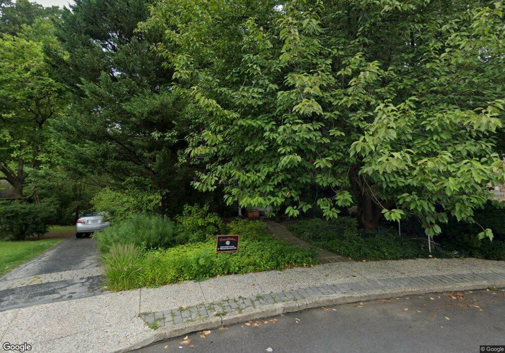 530 Brookview Ln, Havertown, PA 19083 - photo 1