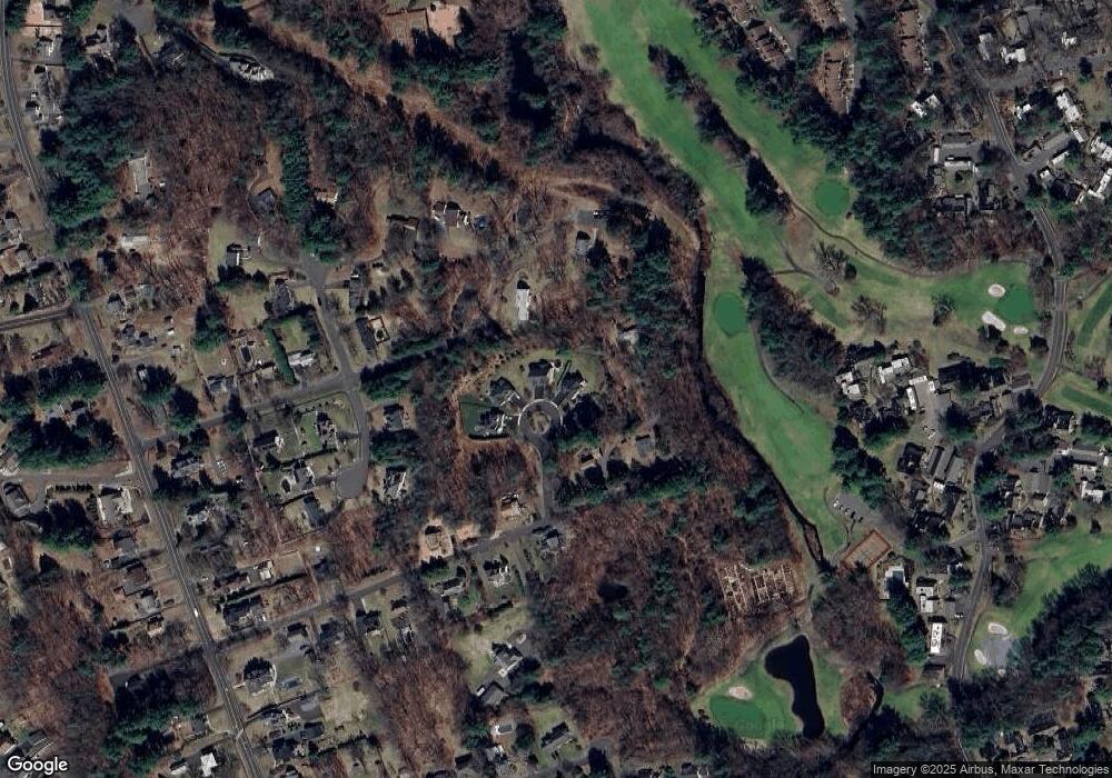 4 Sawmill Ct, Unionville, CT 06085 - photo 1