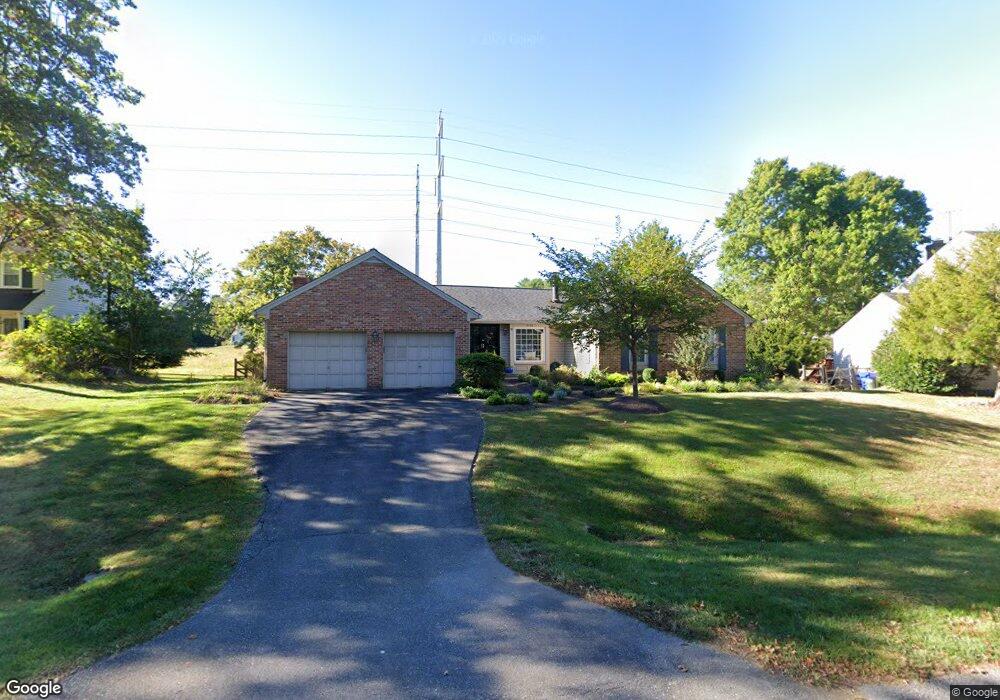 9208 Pavonia Ct, Potomac, MD 20854 - photo 1