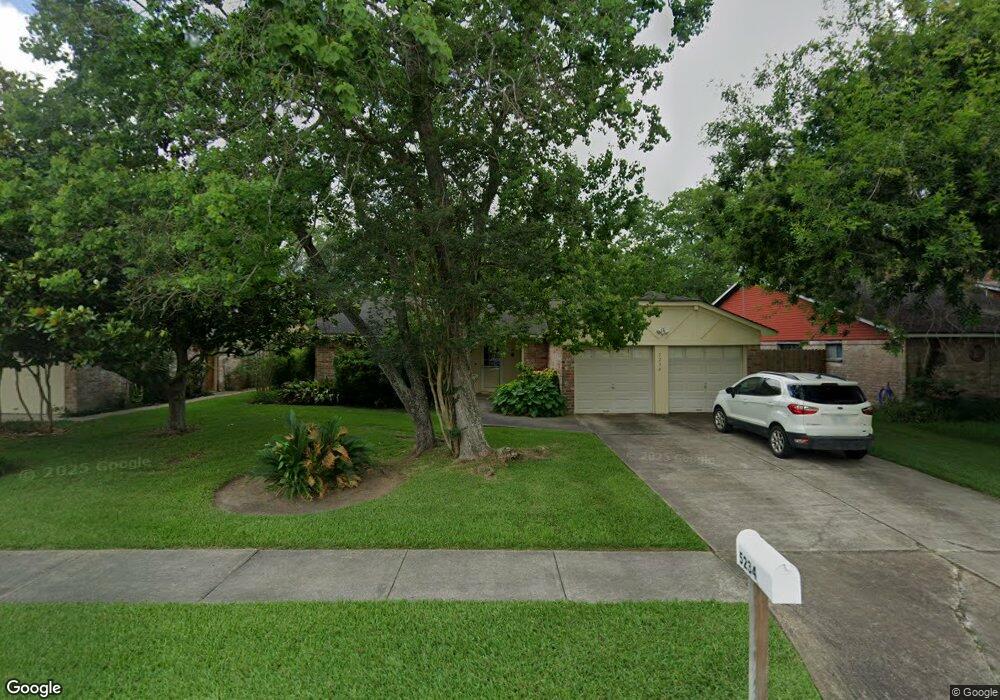 5234 Apple Blossom Ln, Friendswood, TX 77546 - photo 1